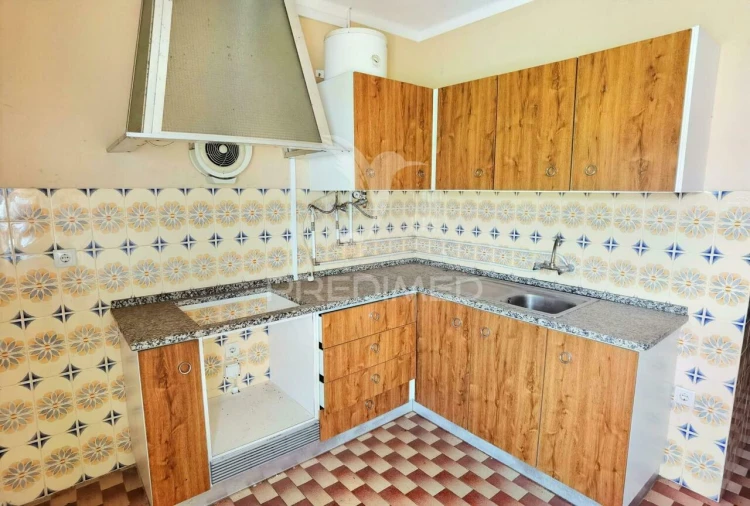 Moradia T7 para Venda em Azoia de Cima e Tremês Foto 15