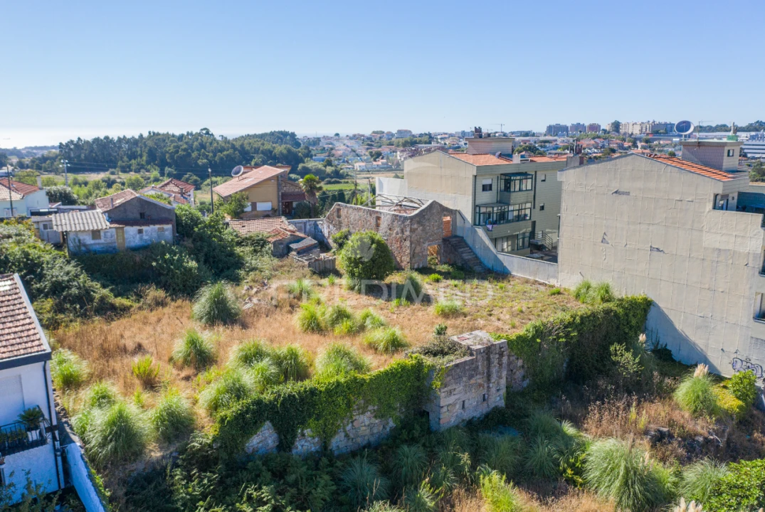 Terreno para Venda em Mafamude e Vilar do Paraíso Foto 10