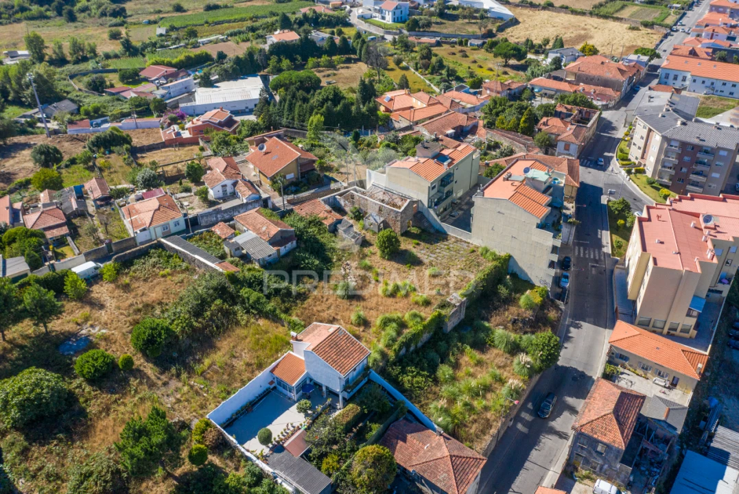 Terreno para Venda em Mafamude e Vilar do Paraíso Foto 4