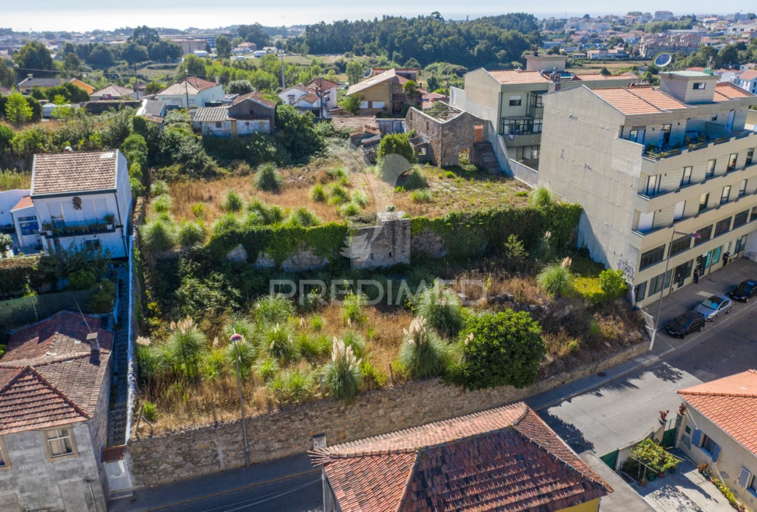 Terreno para Venda em Mafamude e Vilar do Paraíso Foto 9
