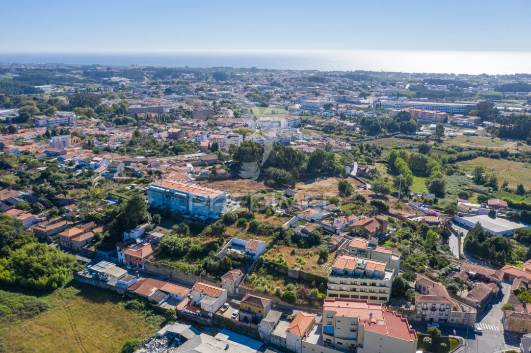 Terreno para Venda em Mafamude e Vilar do Paraíso Foto 5