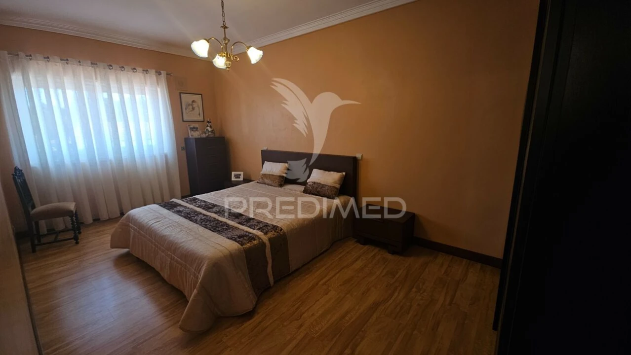 Moradia T4 para Venda em Areias, Sequeirô, Lama e Palmeira Foto 21