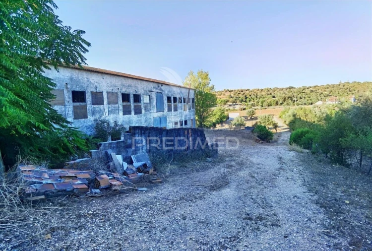 Armazém para Venda em São Vicente do Paul e Vale de Figueira Foto 15