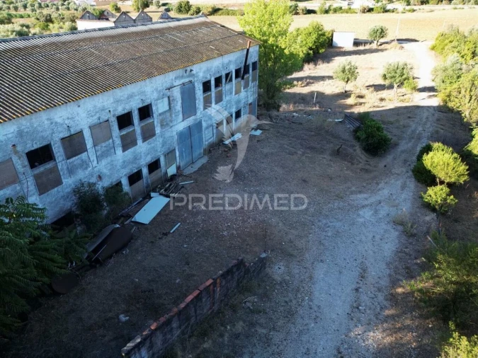 Armazém para Venda em São Vicente do Paul e Vale de Figueira Foto 6