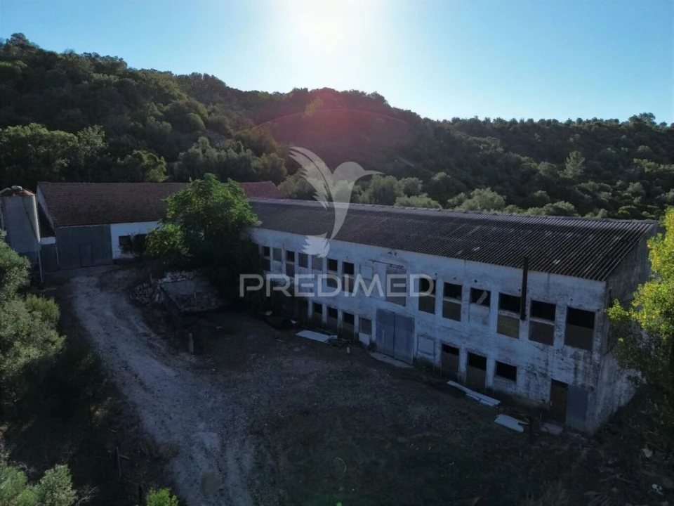 Armazém para Venda em São Vicente do Paul e Vale de Figueira Foto 5