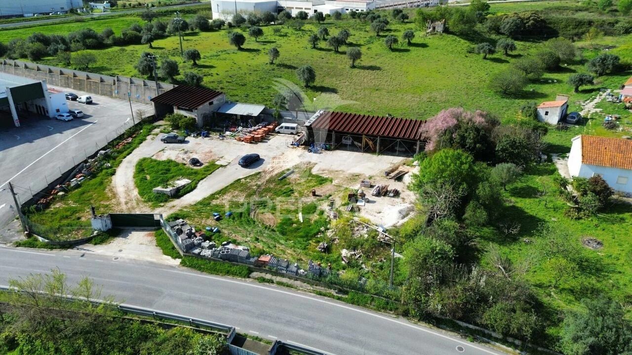 Armazém para Venda em Alcanena e Vila Moreira Foto 2