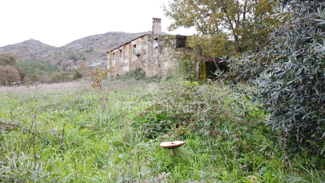 Quinta T4 para Venda em Sobral Pichorro e Fuinhas Foto 6