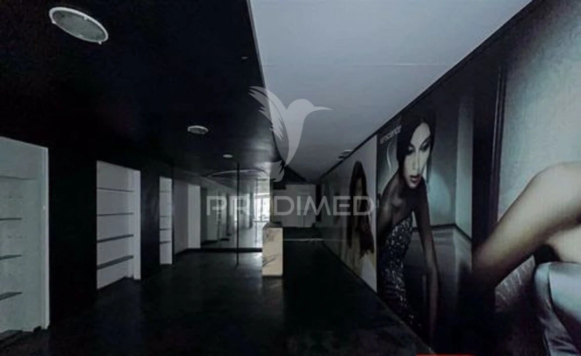 Loja para Venda em Cedofeita, Santo Ildefonso, Sé, Miragaia, São Nicolau e Vitória Foto 6