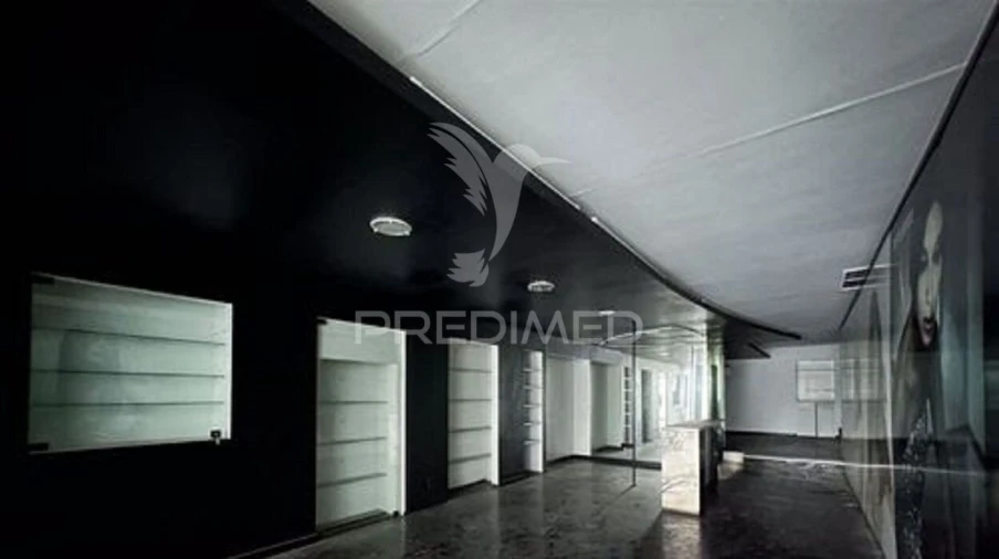 Loja para Venda em Cedofeita, Santo Ildefonso, Sé, Miragaia, São Nicolau e Vitória Foto 1