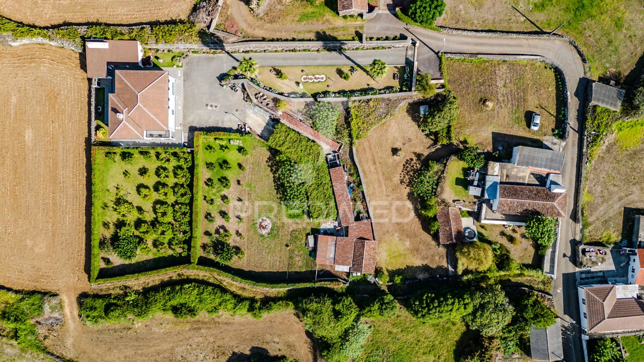 Moradia T3 para Venda em São Mateus da Calheta Foto 15