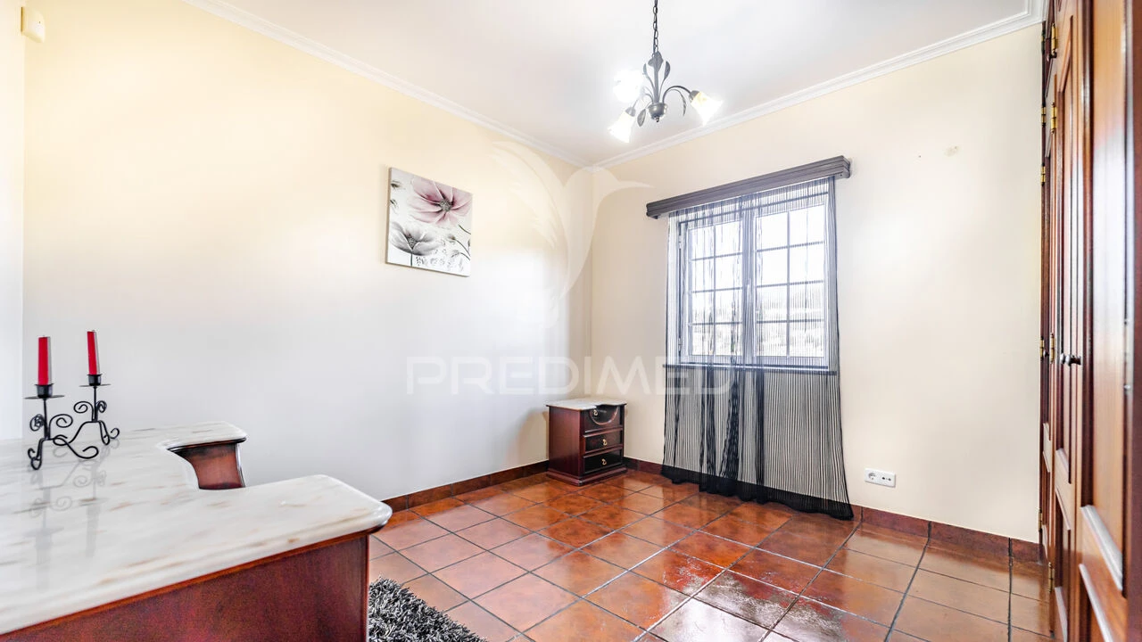 Moradia T3 para Venda em São Mateus da Calheta Foto 24