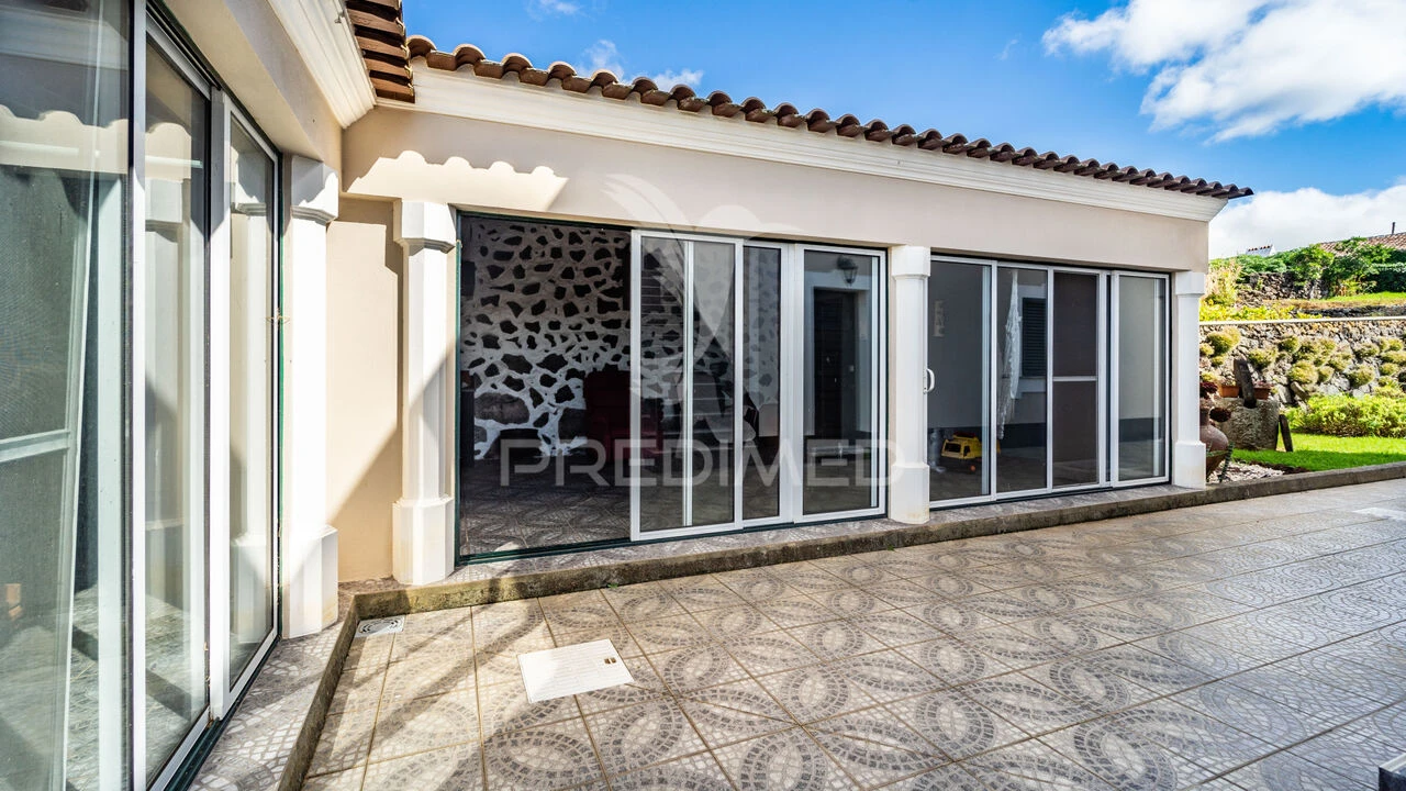 Moradia T3 para Venda em São Mateus da Calheta Foto 34