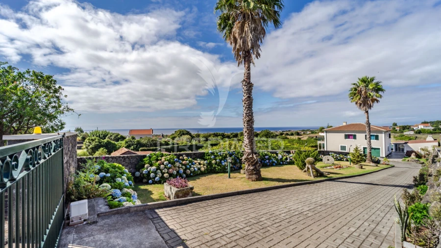 Moradia T3 para Venda em São Mateus da Calheta Foto 6