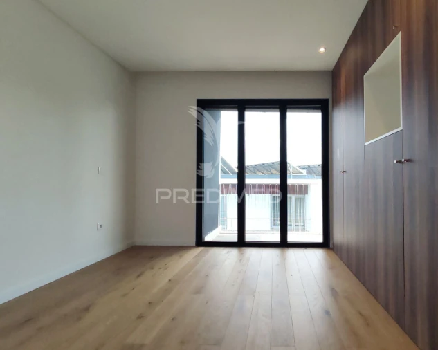 Moradia T4 para Venda em Prazins Santo Tirso e Corvite Foto 5