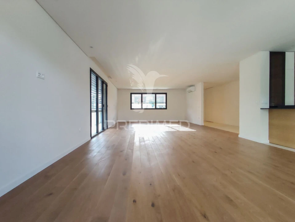 Moradia T4 para Venda em Prazins Santo Tirso e Corvite Foto 16