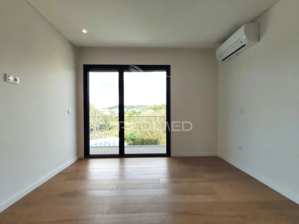 Moradia T4 para Venda em Prazins Santo Tirso e Corvite Foto 7