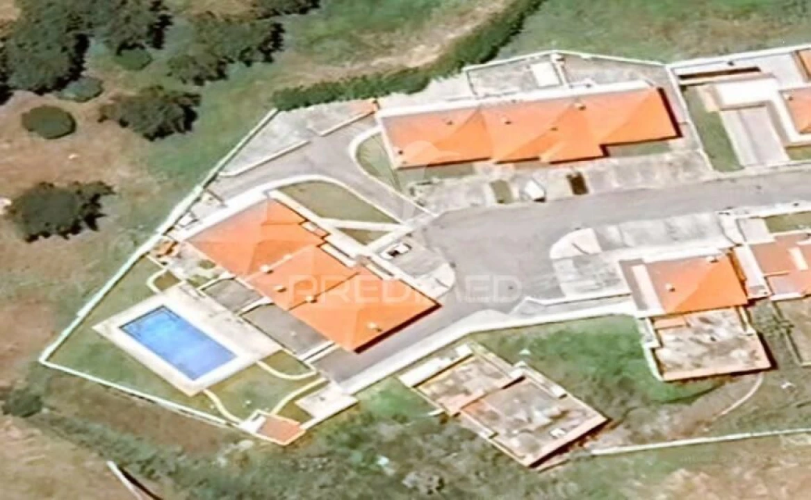 Apartamento T2 para Venda em Tornada e Salir do Porto Foto 25