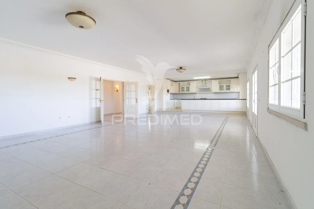 Moradia T9 para Venda em Torres Novas (Santa Maria, Salvador e Santiago) Foto 9