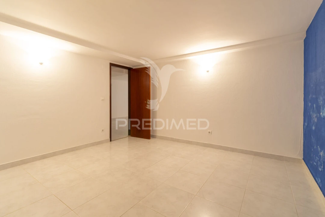 Moradia T9 para Venda em Torres Novas (Santa Maria, Salvador e Santiago) Foto 37