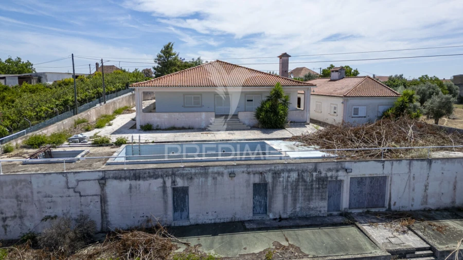 Moradia T9 para Venda em Torres Novas (Santa Maria, Salvador e Santiago) Foto 7