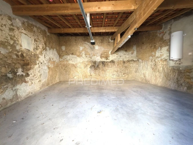 Moradia T2 para Venda em Serra e Junceira Foto 26