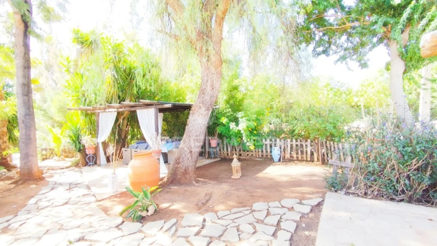 Moradia T5 para Venda em Luz de Tavira e Santo Estêvão Foto 5