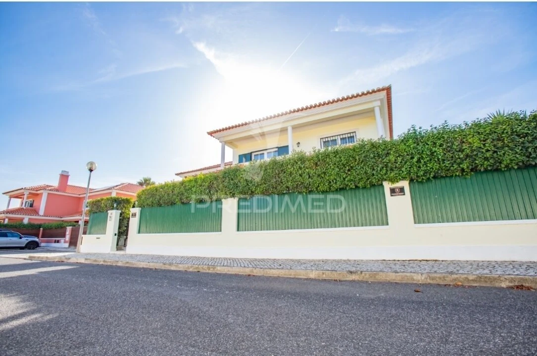 Moradia T5 para Venda em Cascais e Estoril Foto 2
