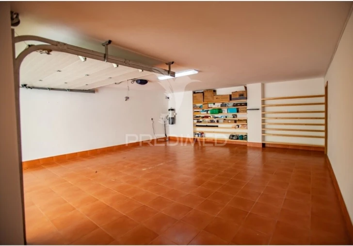 Moradia T5 para Venda em Cascais e Estoril Foto 36