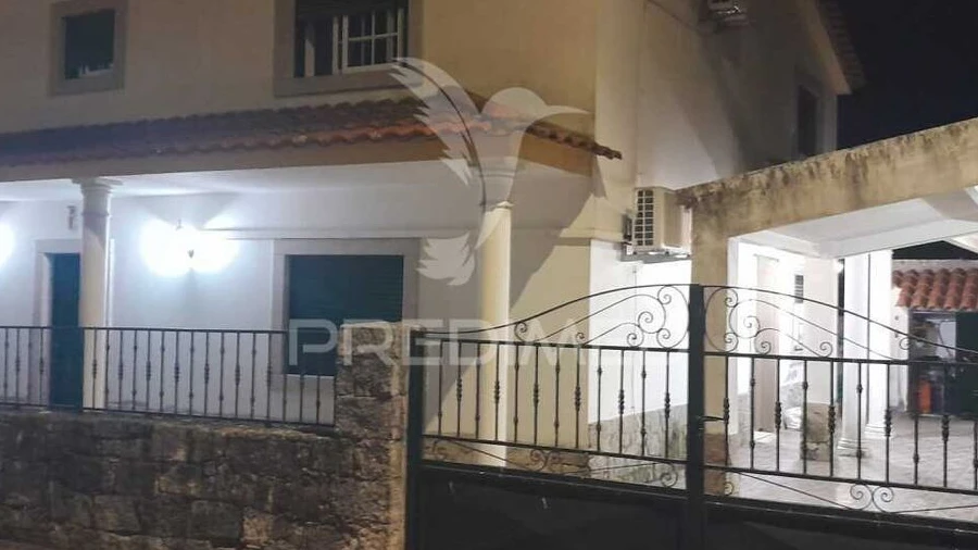 Moradia T4 para Venda em Zebreira e Segura
