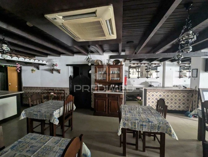 Loja para Venda em Monte Gordo Foto 7