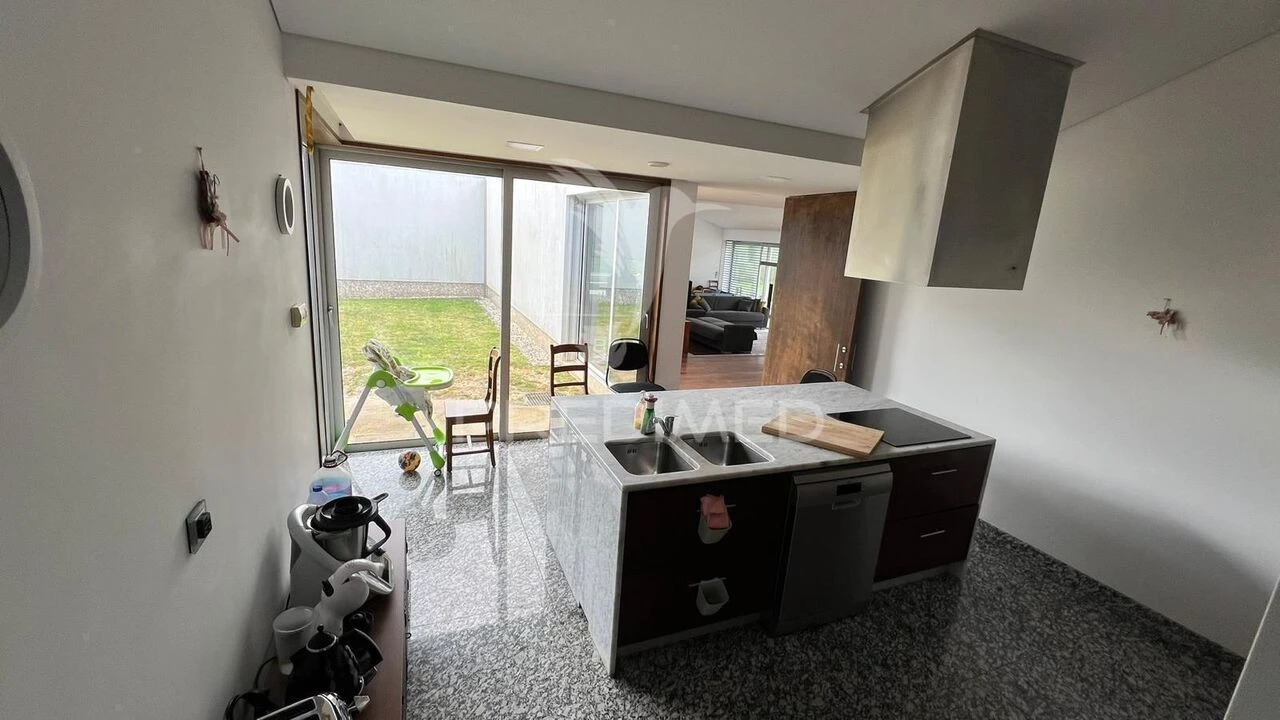 Quinta T4 para Venda em Sande Vila Nova e Sande São Clemente Foto 14