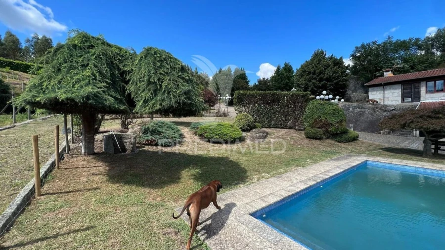 Quinta T4 para Venda em Sande Vila Nova e Sande São Clemente Foto 2