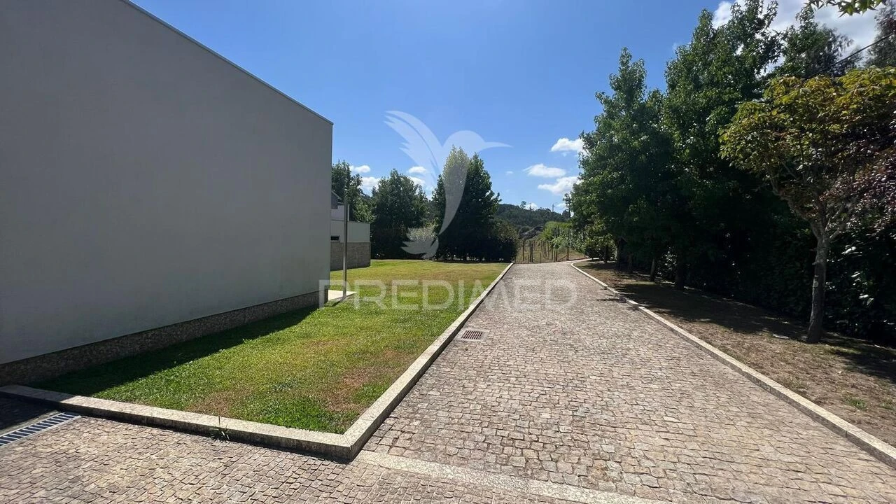 Quinta T4 para Venda em Sande Vila Nova e Sande São Clemente Foto 18