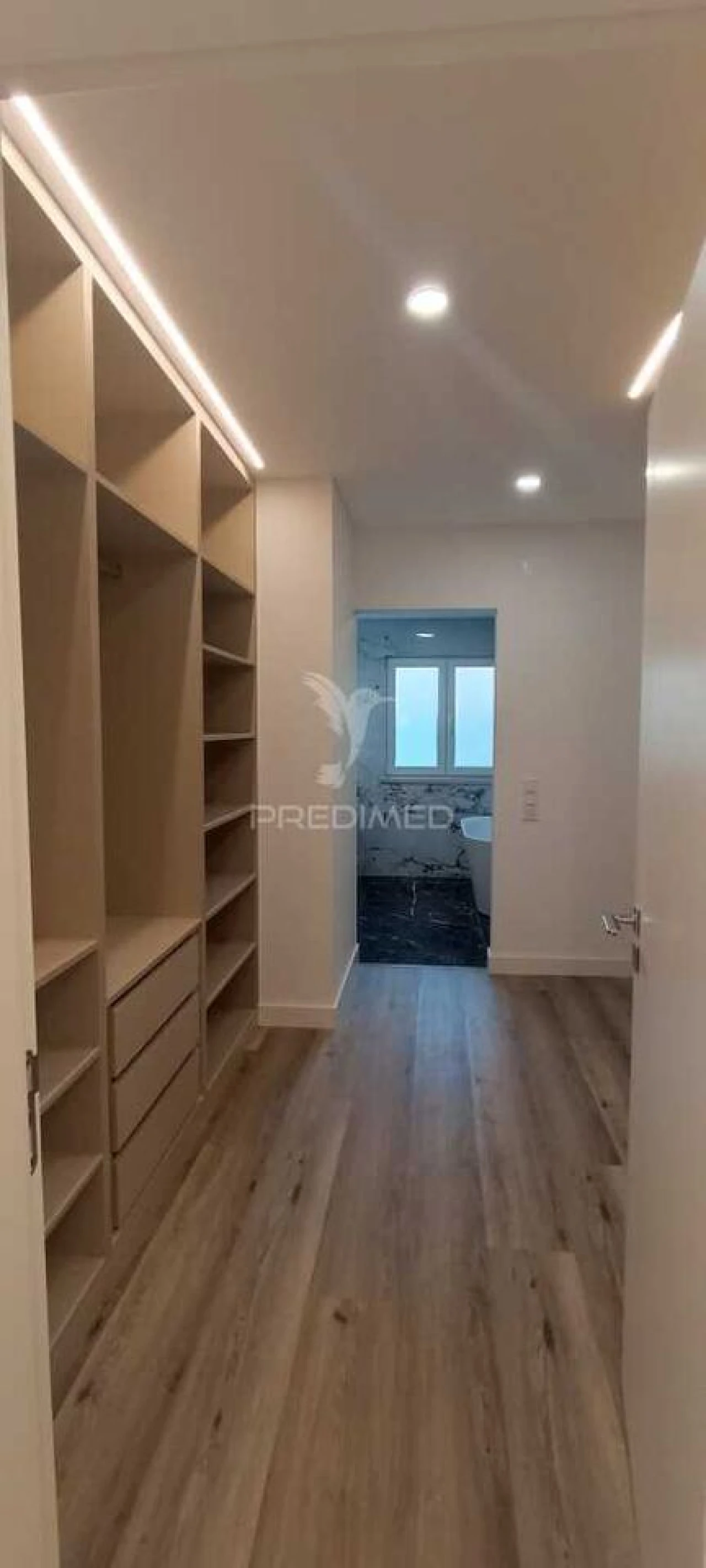 Moradia T4 para Venda em Charneca de Caparica e Sobreda Foto 34