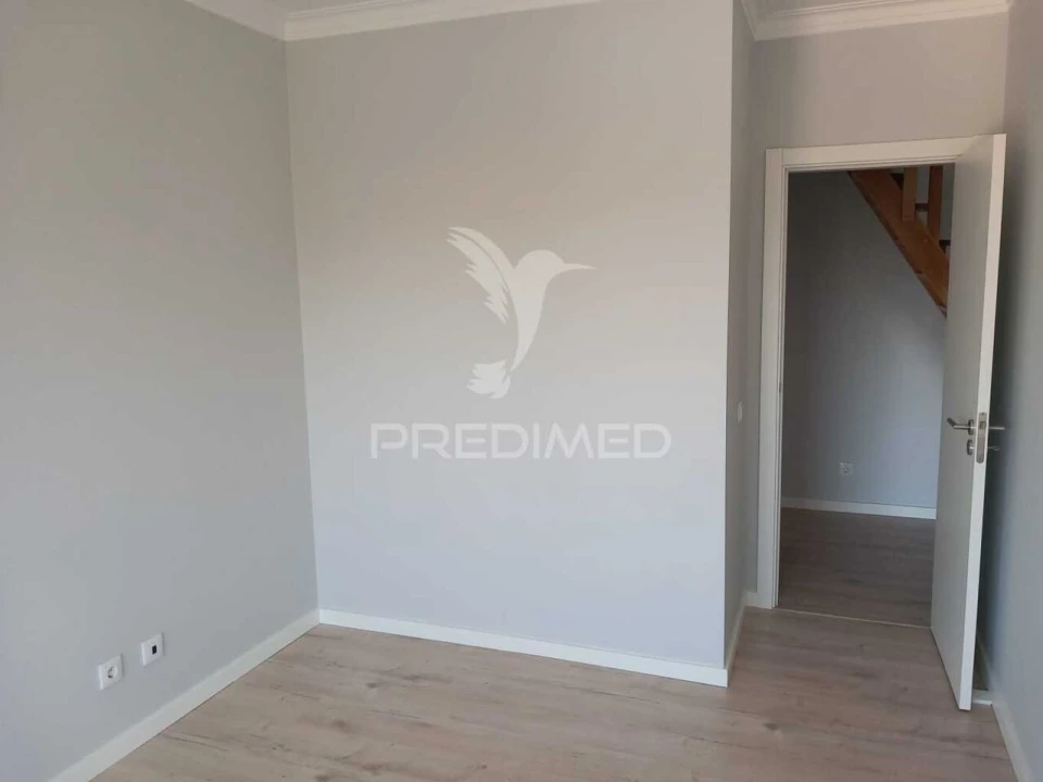 Apartamento T2 para Venda em Caparica e Trafaria Foto 7