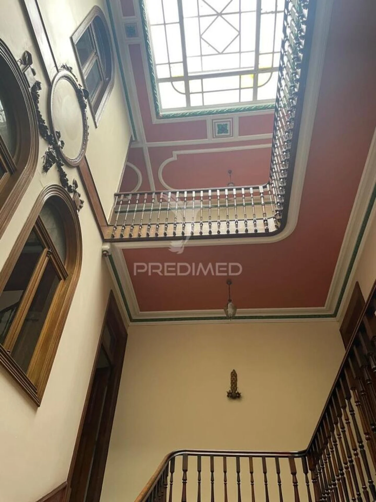 Prédio para Venda em Lordelo do Ouro e Massarelos Foto 4