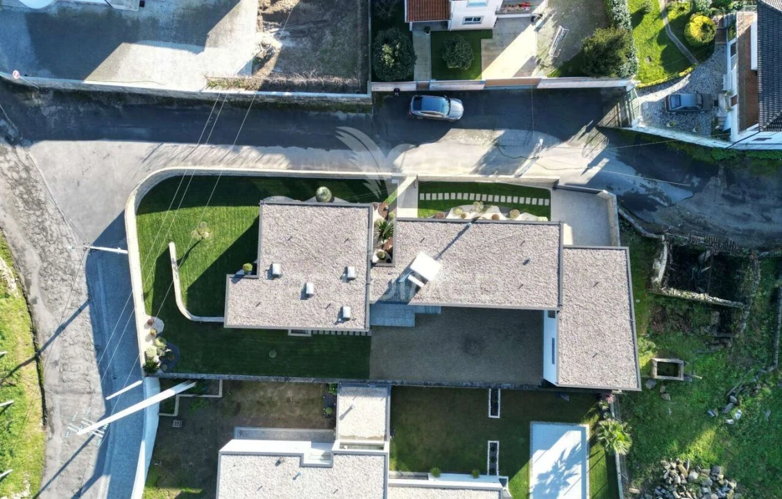 Moradia T3 para Venda em Souto Santa Maria, Souto São Salvador e Gondomar Foto 3