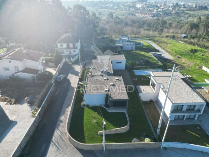 Moradia T3 para Venda em Souto Santa Maria, Souto São Salvador e Gondomar Foto 9