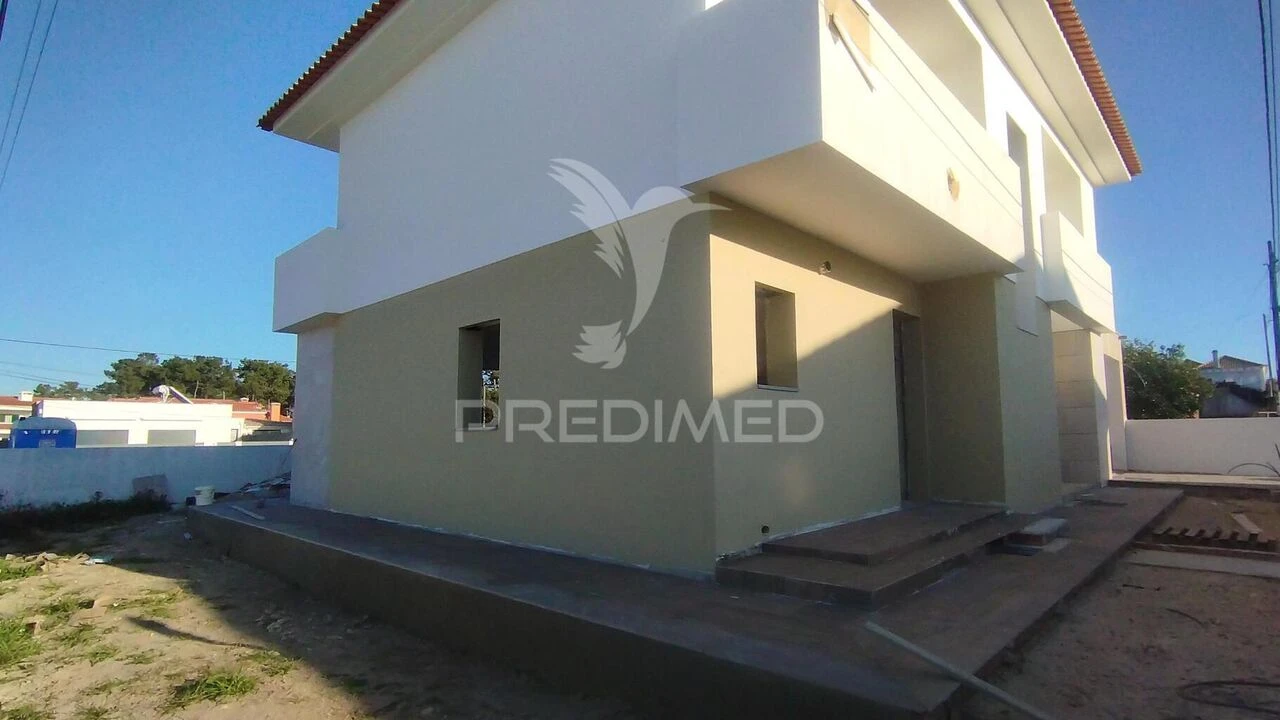 Moradia T4 para Venda em Azeitão (São Lourenço e São Simão) Foto 10