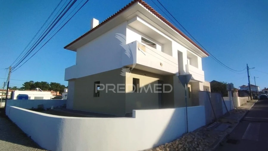 Moradia T4 para Venda em Azeitão (São Lourenço e São Simão) Foto 6