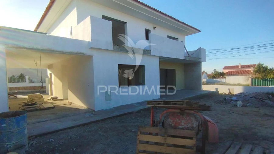 Moradia T4 para Venda em Azeitão (São Lourenço e São Simão) Foto 16