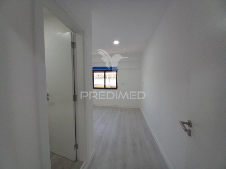 Apartamento T3 para Venda em Caparica e Trafaria Foto 19