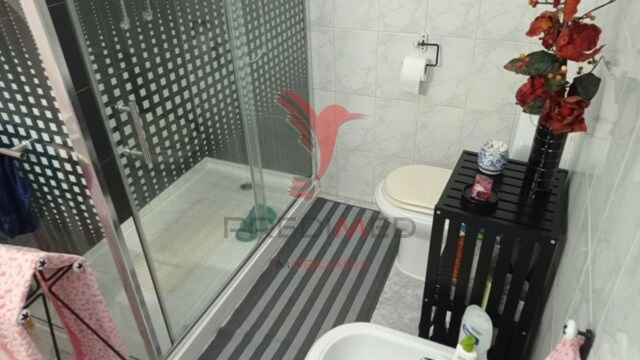 Moradia T5 para Venda em Espírito Santo, Nossa Senhora da Graça e São Simão Foto 4