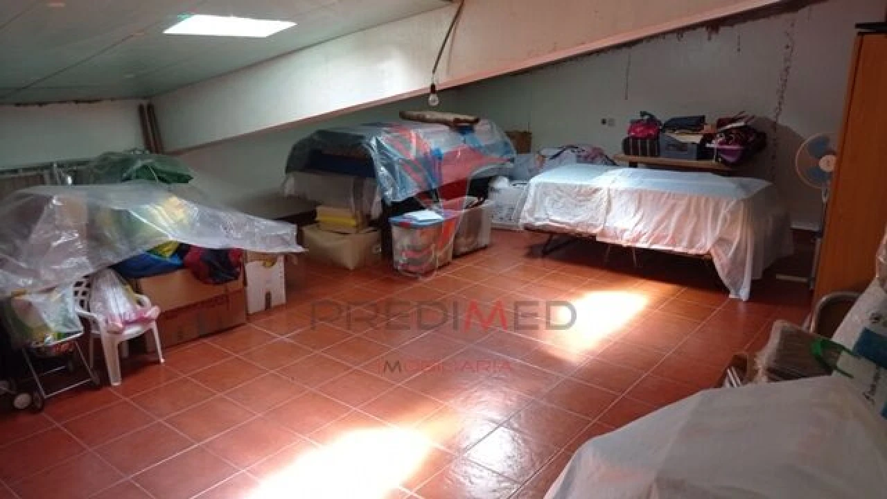 Moradia T5 para Venda em Espírito Santo, Nossa Senhora da Graça e São Simão Foto 35