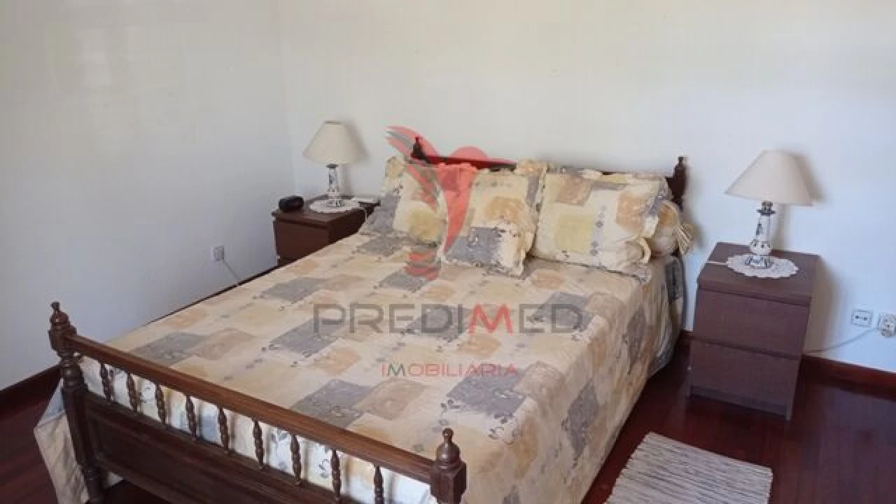 Moradia T5 para Venda em Espírito Santo, Nossa Senhora da Graça e São Simão Foto 6