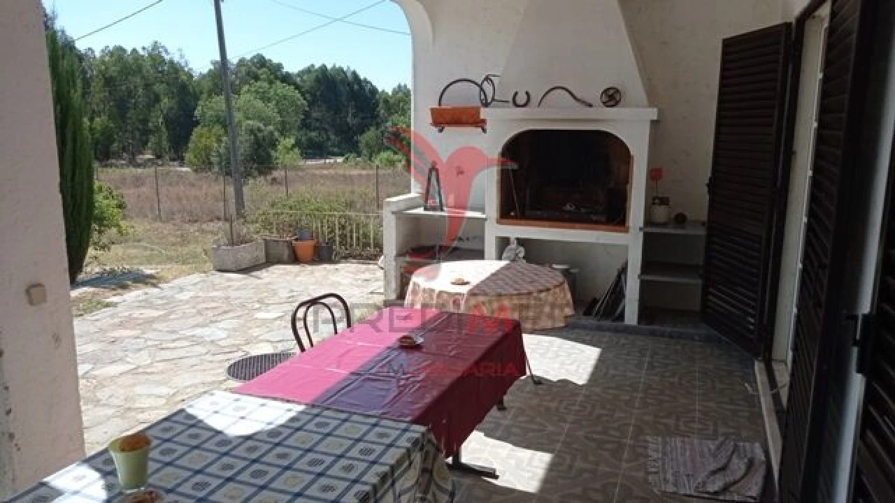 Moradia T5 para Venda em Espírito Santo, Nossa Senhora da Graça e São Simão Foto 27