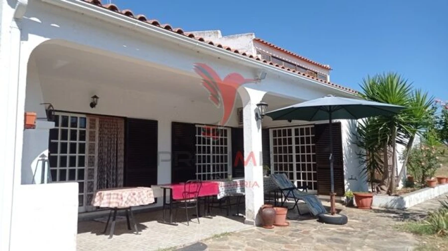 Moradia T5 para Venda em Espírito Santo, Nossa Senhora da Graça e São Simão Foto 29