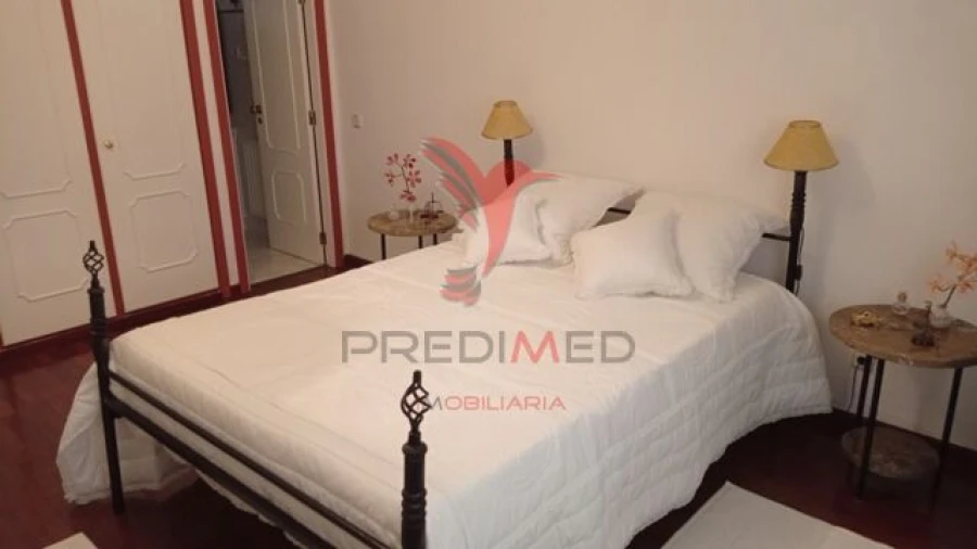 Moradia T5 para Venda em Espírito Santo, Nossa Senhora da Graça e São Simão Foto 14