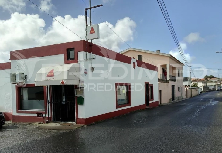 Loja para Venda em Miragaia e Marteleira Foto 17