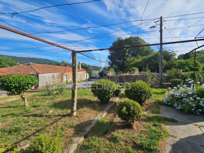 Moradia T4 para Venda em Santo Tirso, Couto (Santa Cristina e São Miguel) e Burgães Foto 12